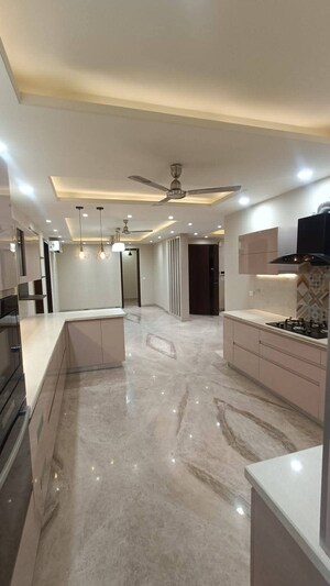 Living Room in 5 BHK Builder Floor at Green Wood City, Sector 45 – for Sale