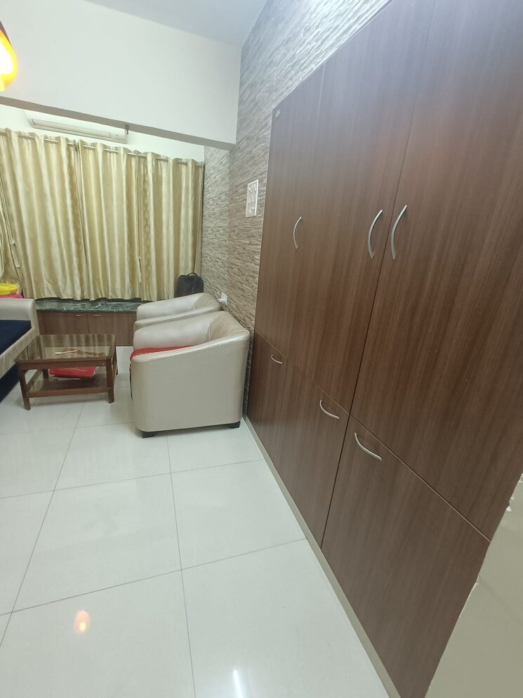 Bathroom, hill-garden 1 Bedroom 550 Sq.Ft. Apartment In Manpada Thane 9011085