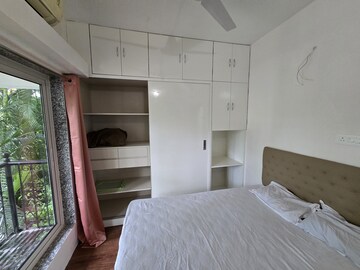 Bedroom in 1 BHK Apartment at Clover Dale, Koregaon Park – for Rent