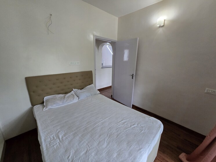 Bedroom, clover-dale 1 Bedroom 750 Sq.Ft. Apartment In Koregaon Park Pune 9011118