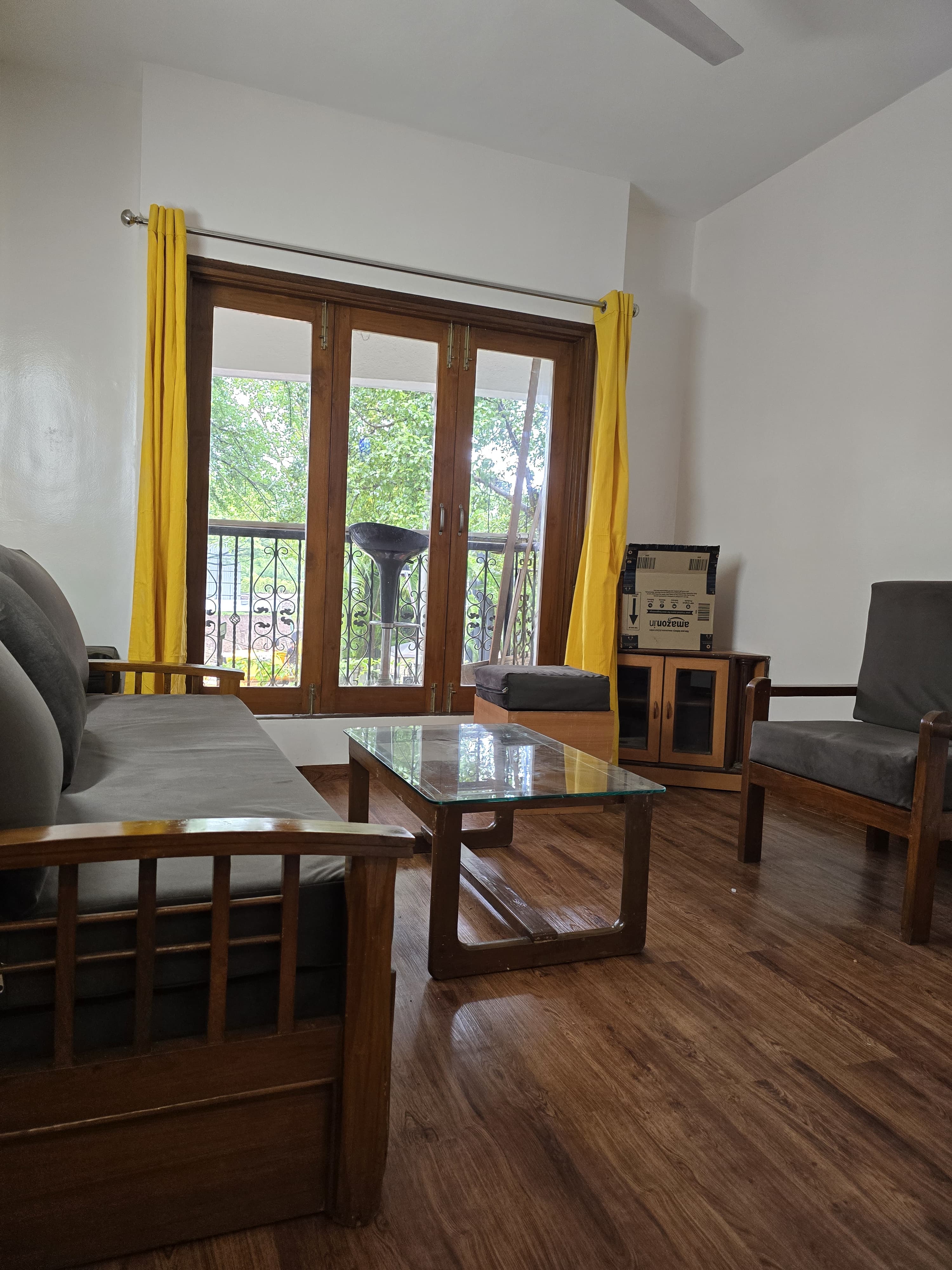 1 BHK Apartment For Rent in Clover Dale