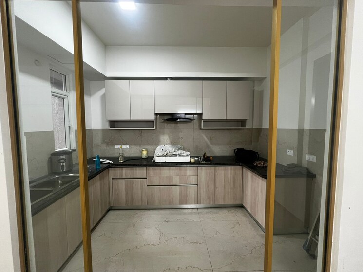 Kitchen, smart-world-orchard 3 Bedroom 1580 Sq.Ft. Builder Floor In Sector 61 Gurgaon 9011161