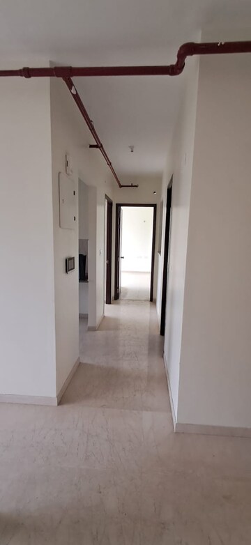 Building Lobby in 2 BHK Apartment at Kalpataru Paramount, Kapur Bawdi – for Rent