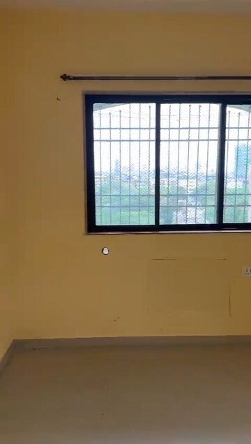 Room in 2 BHK Apartment at Kopar Khairane – for Rent