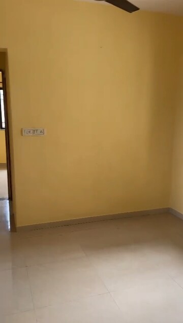Room in 2 BHK Apartment at Kopar Khairane – for Rent