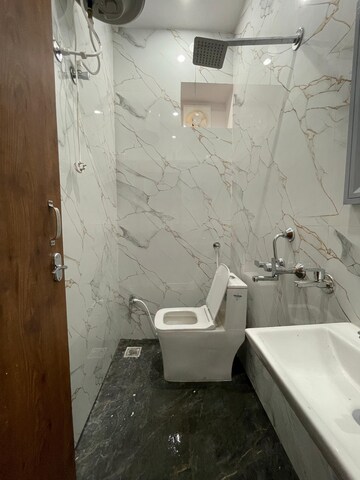 Bathroom in 3 BHK Independent House at Ambala Highway – for Rent