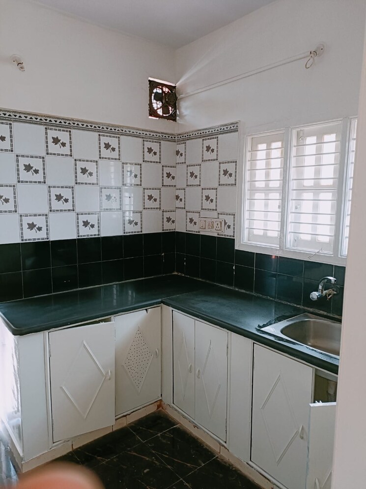 Kitchen, hebbal 6 Bedroom 3200 Sq.Ft. Independent House In Hebbal Bangalore 9011218