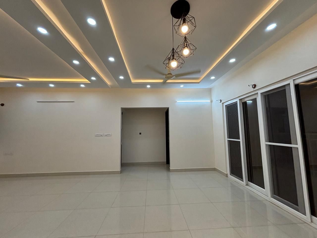 3 BHK Apartment For Rent in Shriram Luxor