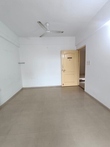 Room in 2 BHK Apartment at Aishwaryam Ventures, Pimpri Chinchwad Pcmc – for Rent