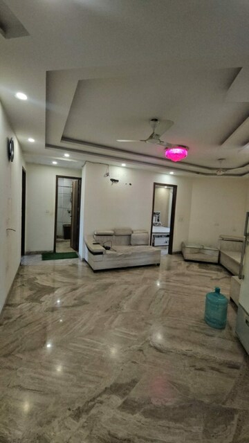 Living Room in 3 BHK Builder Floor at East Patel Nagar – for Rent