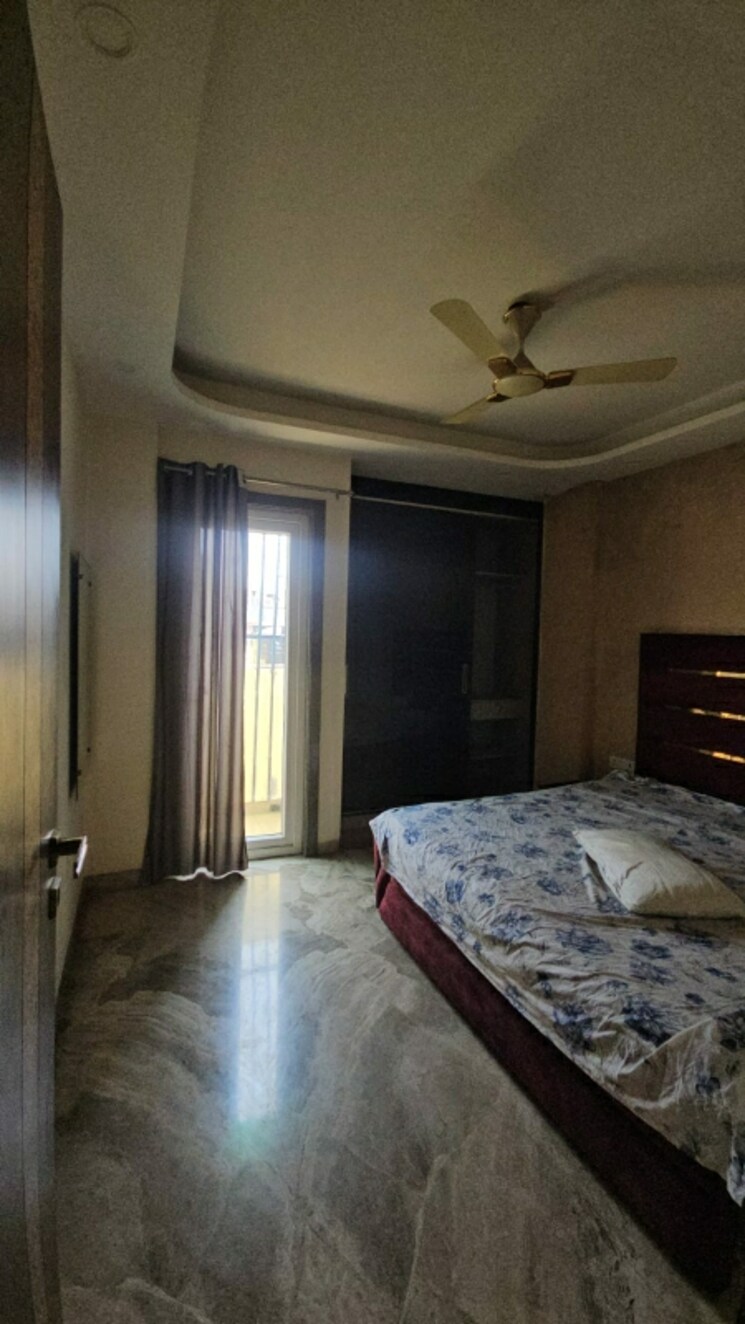 Bedroom, east patel nagar 3 Bedroom 1650 Sq.Ft. Builder Floor In East Patel Nagar Delhi 9011337