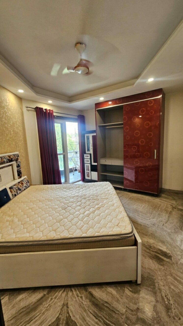 Bedroom, east patel nagar 3 Bedroom 1650 Sq.Ft. Builder Floor In East Patel Nagar Delhi 9011337