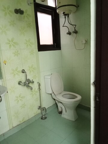 Bathroom in 2 BHK Builder Floor at Arjun Nagar – for Rent