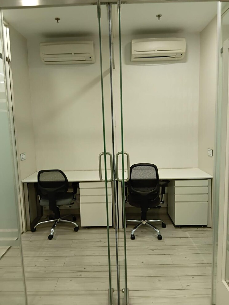 Team Area, greenscape-cyber-one Commercial Office Space in IT/SEZ 1264 Sq.Ft. In Vashi Sector 30a Navi Mumbai 9011326