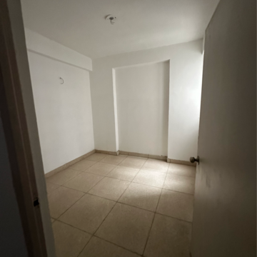 Bathroom in 3 BHK Apartment at Sarvome Shree Homes Phase 2, Sector 45 – for Sale