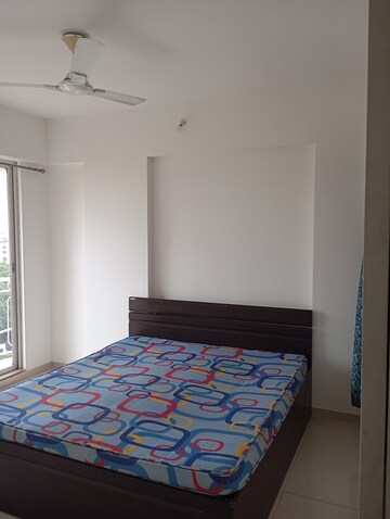 Bedroom in 2 BHK Apartment at Vijay Residency Phase III, Kavesar – for Rent