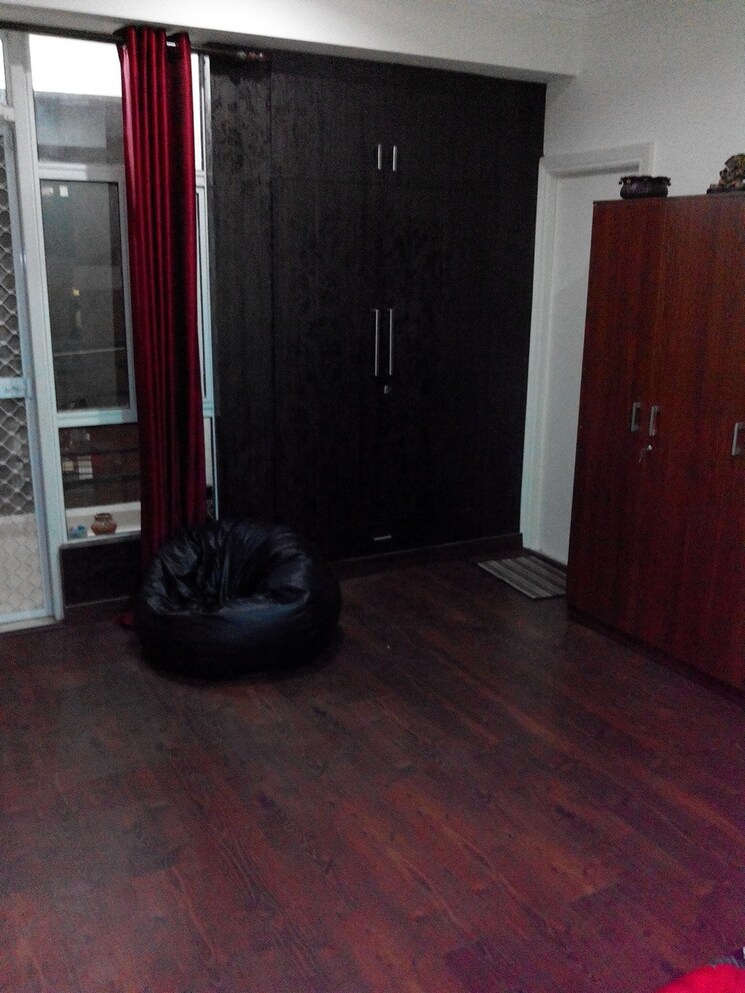 Living Room, godrej-woods 2 Bedroom 1255 Sq.Ft. Apartment In Sector 43 Noida 9011392