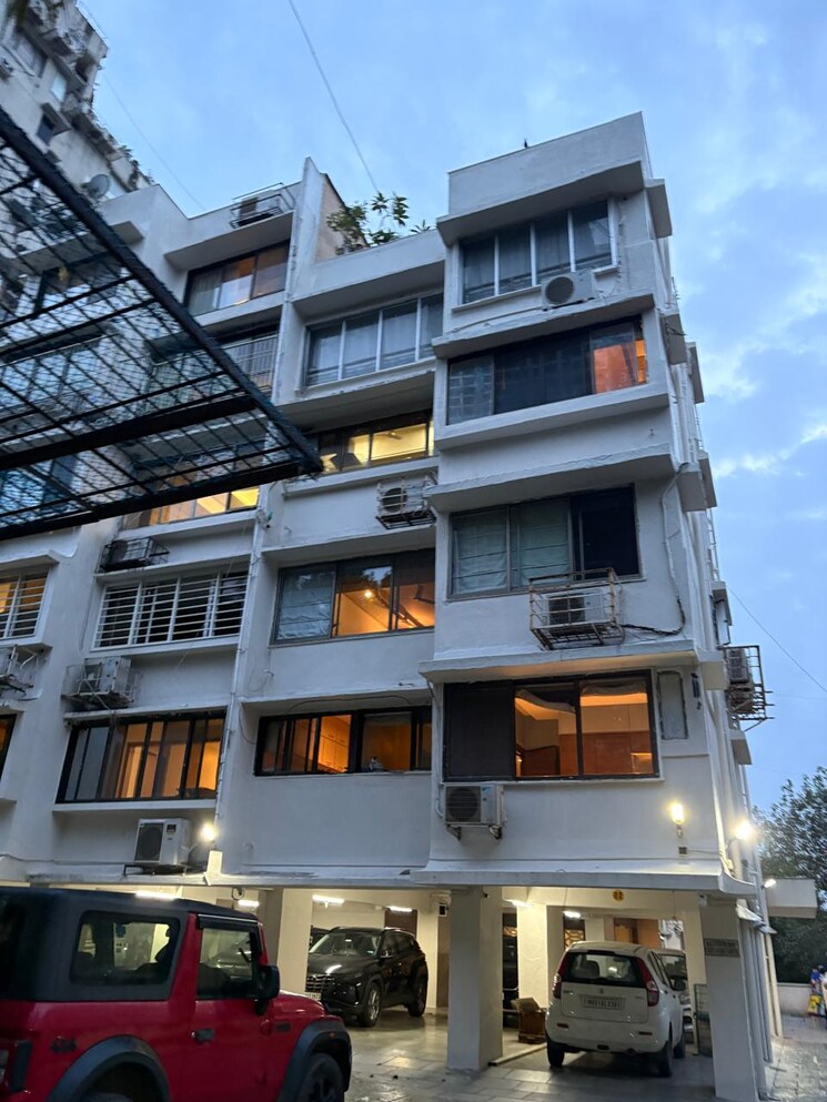 Exterior View, alpa-apartment 3 Bedroom 2000 Sq.Ft. Apartment In Worli Mumbai 9011425