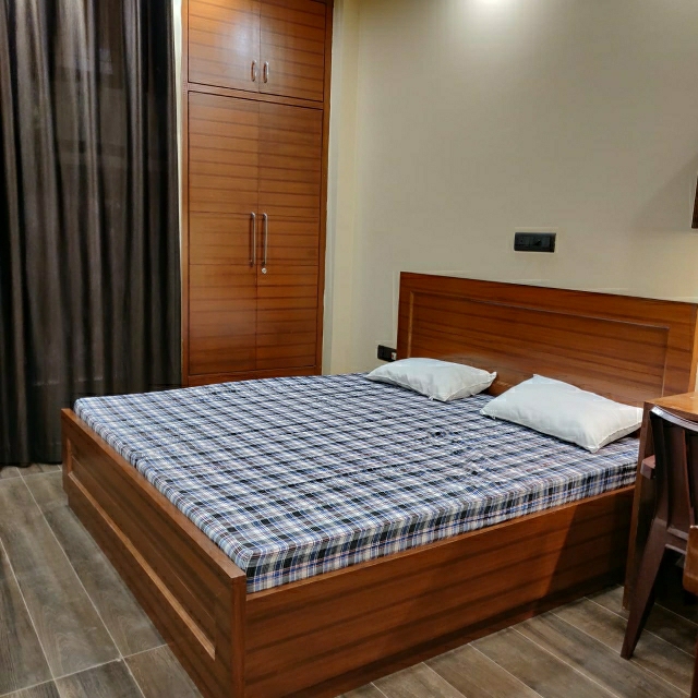 1 BHK + Study Room Builder Floor For Rent in Old Rajinder Nagar