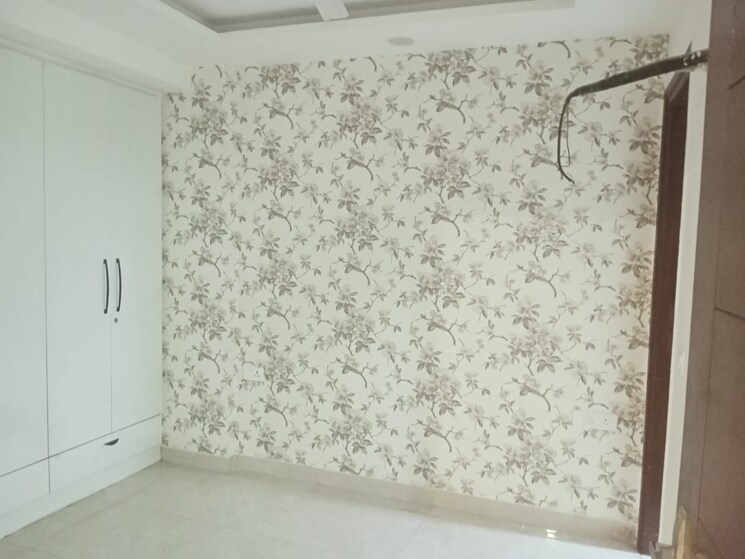 Room, sultanpur 3 Bedroom 135 Sq.Yd. Builder Floor In Sultanpur Delhi 9011445