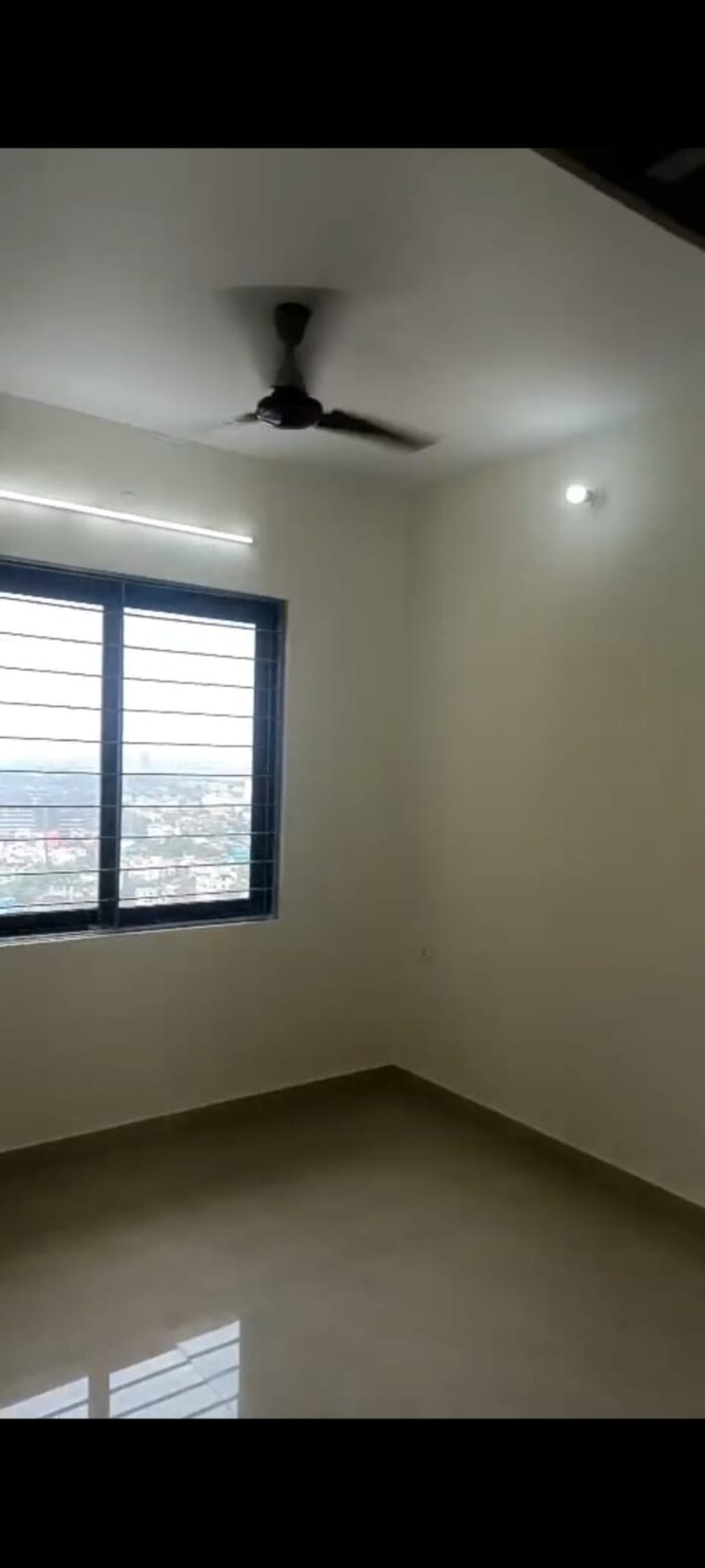 Room, ambuja-utalika-the-condoville 1 Bedroom 513 Sq.Ft. Apartment In Em Bypass Kolkata 9011468