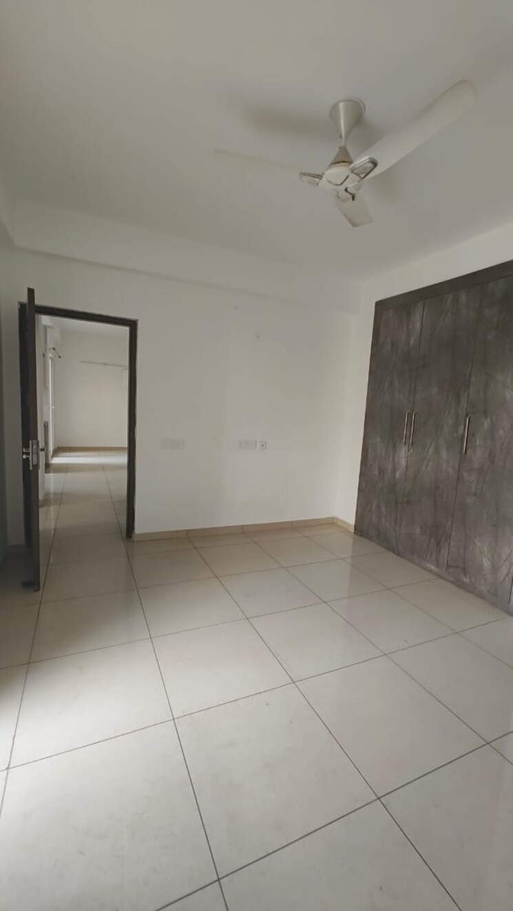 Room, godrej-woods 2 Bedroom 1255 Sq.Ft. Apartment In Sector 43 Noida 9011410