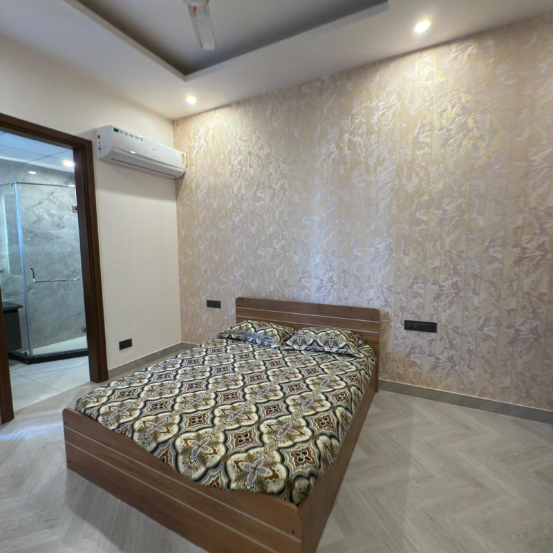 3 BHK + Servant Room Apartment For Rent in Anant Raj Ashok Estate