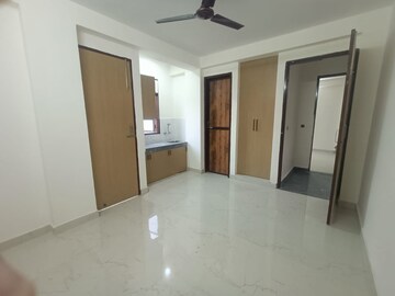 Room in 1 RK Builder Floor at Freedom Fighters Enclave – for Rent