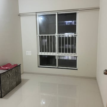 Room in 2.5 BHK Apartment at Austin Arena, Mumbai Bangalore Highway – for Rent