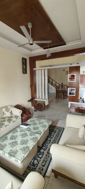 6 BHK Independent House For Sale in Aerocity
