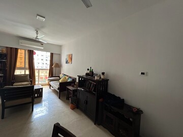 Living Room in 2 BHK Apartment at Dn Nagar – for Rent