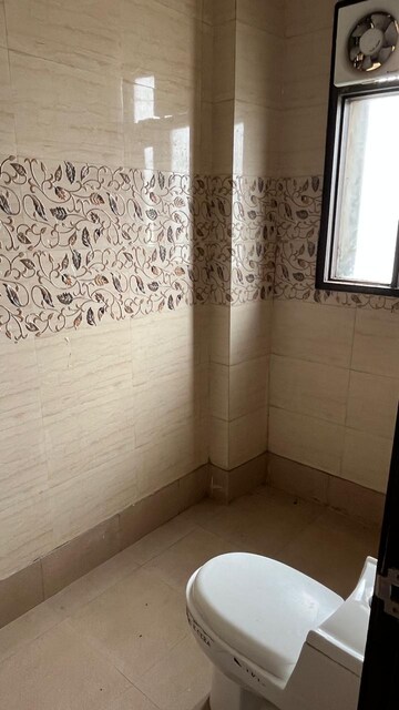 Room in 1 BHK Builder Floor at Freedom Fighters Enclave – for Rent