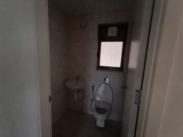 Attached Bathroom in 3 BHK Apartment at Sheth Vasant Blossom, Marol – for Rent