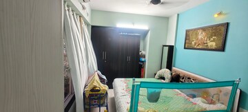 Bedroom in 2 BHK Apartment at Puranik City, Kasarvadavali – for Rent