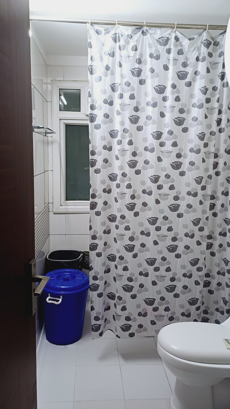 Bathroom, godrej-nest 4 Bedroom 2700 Sq.Ft. Apartment In Sector 150 Noida 9011625