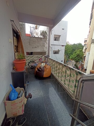 Balcony in 1 BHK Independent House at Moti Nagar – for Rent