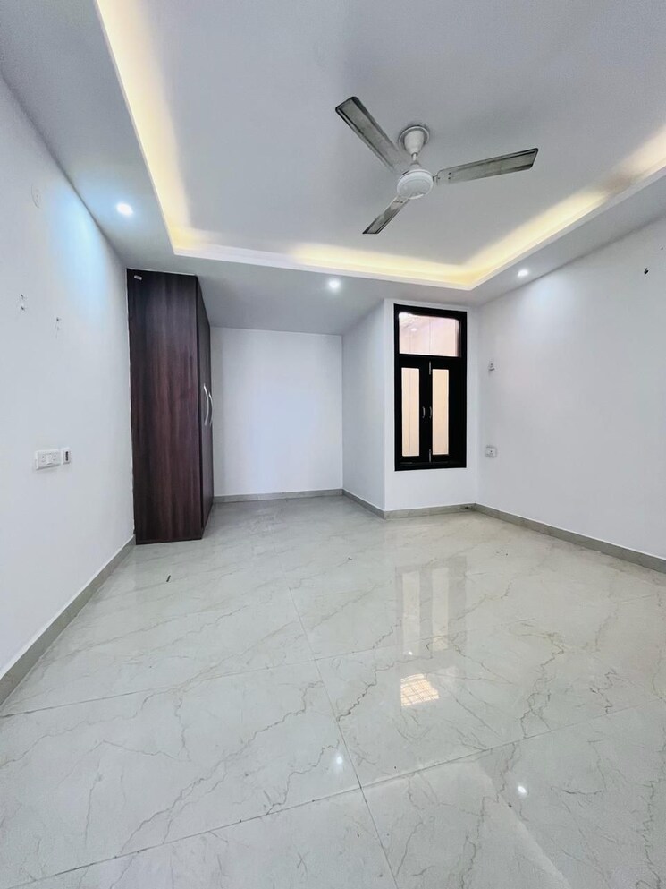 Room, freedom fighters enclave 2 Bedroom 1200 Sq.Ft. Builder Floor In Freedom Fighters Enclave Delhi 9011697