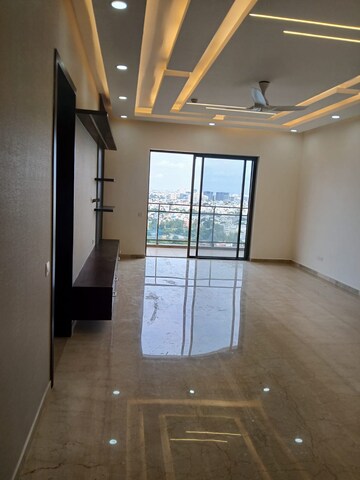 Room in 3 BHK Apartment at Century Ethos, Hebbal – for Rent