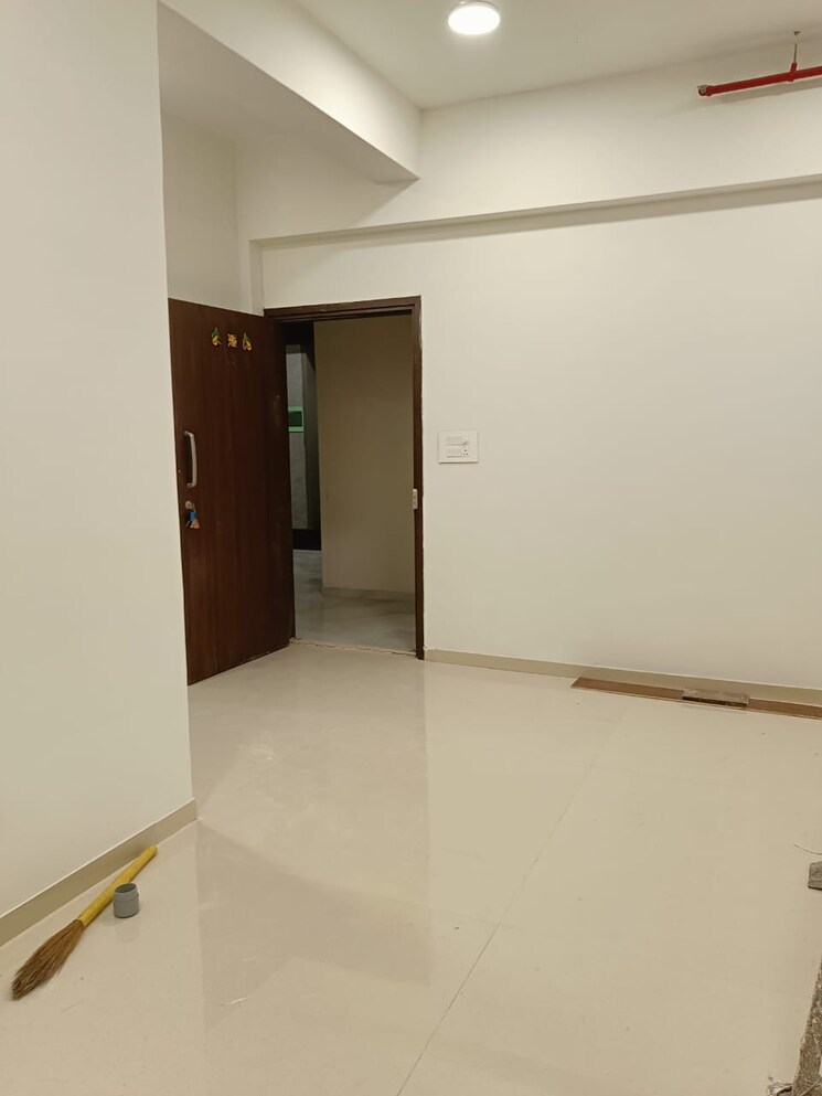 Room, sugee-akanksha 1 Bedroom 450 Sq.Ft. Apartment In Dadar West Mumbai 9011716