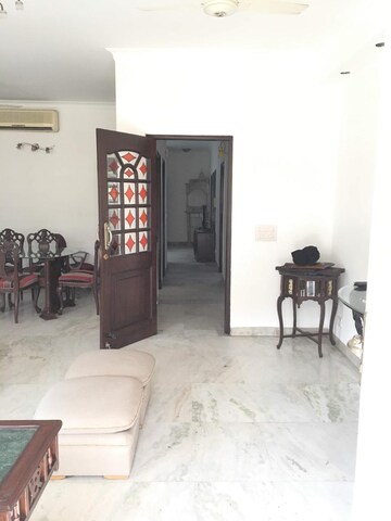 Living Room in 3 BHK Builder Floor at Panchsheel Enclave – for Rent