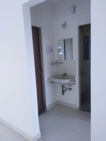 Bathroom in 1 BHK Apartment at Kumar Paradise Pune, Magarpatta City – for Sale