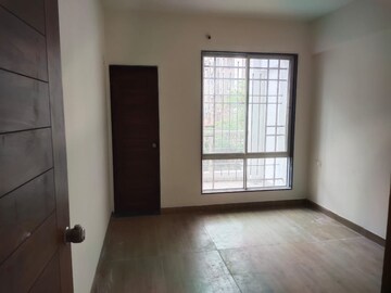 Room in 2 BHK Apartment at Bunty Mayur Kilbil, Dhanori – for Rent