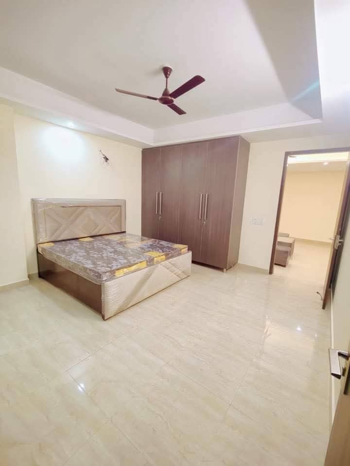 1 BHK Apartment For Rent in Saket 