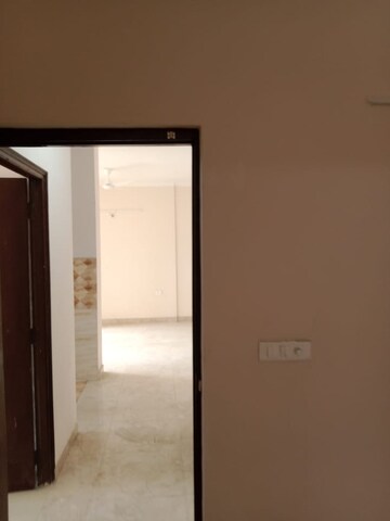 Room in 2 BHK Apartment at Habitech Panch Tatva, Tech Zone 4 Greater Noida – for Rent