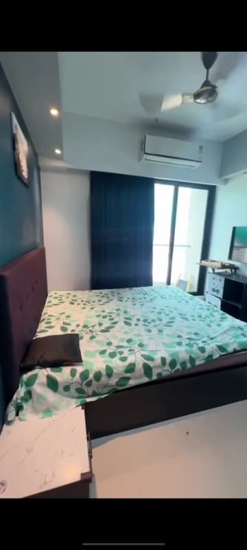 2 BHK Apartment For Rent in Sunteck City Avenue 2, Goregaon West