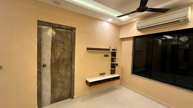 Room, dadar west 1 Bedroom 430 Sq.Ft. Apartment In Dadar West Mumbai 9011814