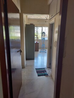 4 BHK + Servant Room Apartment For Sale in Juhu Pearl