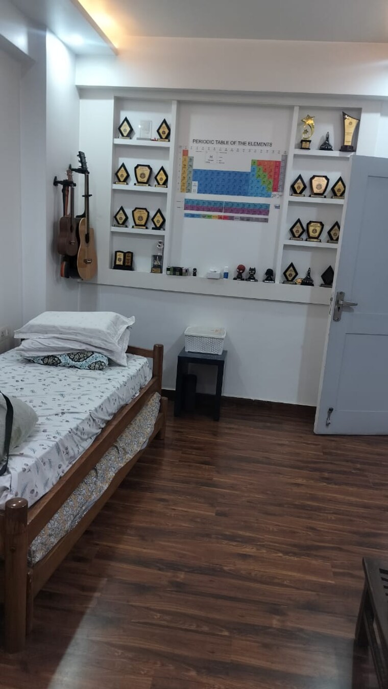 Bedroom, mahagun-maestro 3 Bedroom 1750 Sq.Ft. Apartment In Sector 50 Noida 9011867