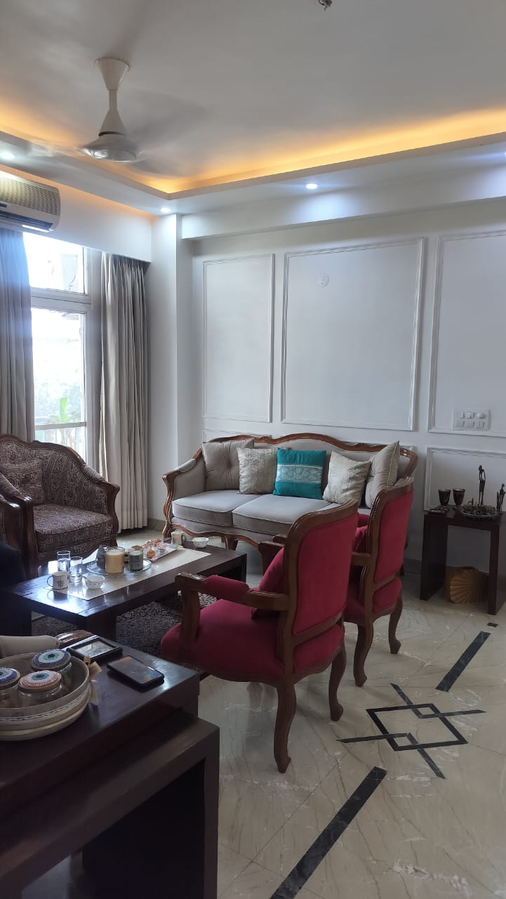 3 BHK + Servant Room 1750 Sq.Ft. Apartment in Mahagun Maestro