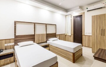 Bedroom in 5 BHK Independent House at Habitat 44, Sector 44 – for Rent